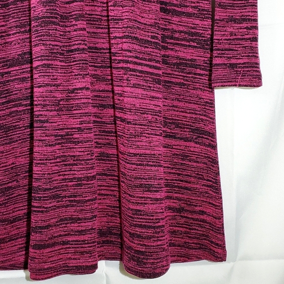 Kensie Magenta/Black Heathered 3/4 Sleeve Fit and Flare Dress - Size Medium - Picture 11 of 12